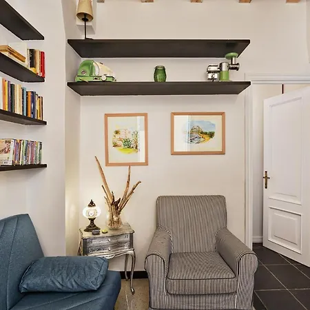 Appartamento Santina'S House By Wonderful Italy Genova Esterno foto